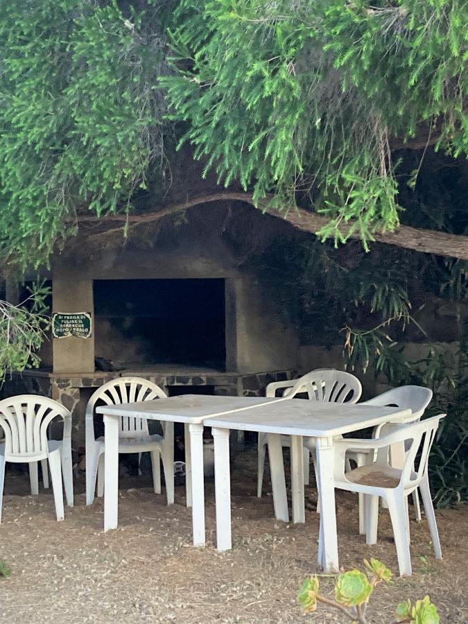 Casa Vacanze Casti - 41 Calasetta Eksteriør bilde
