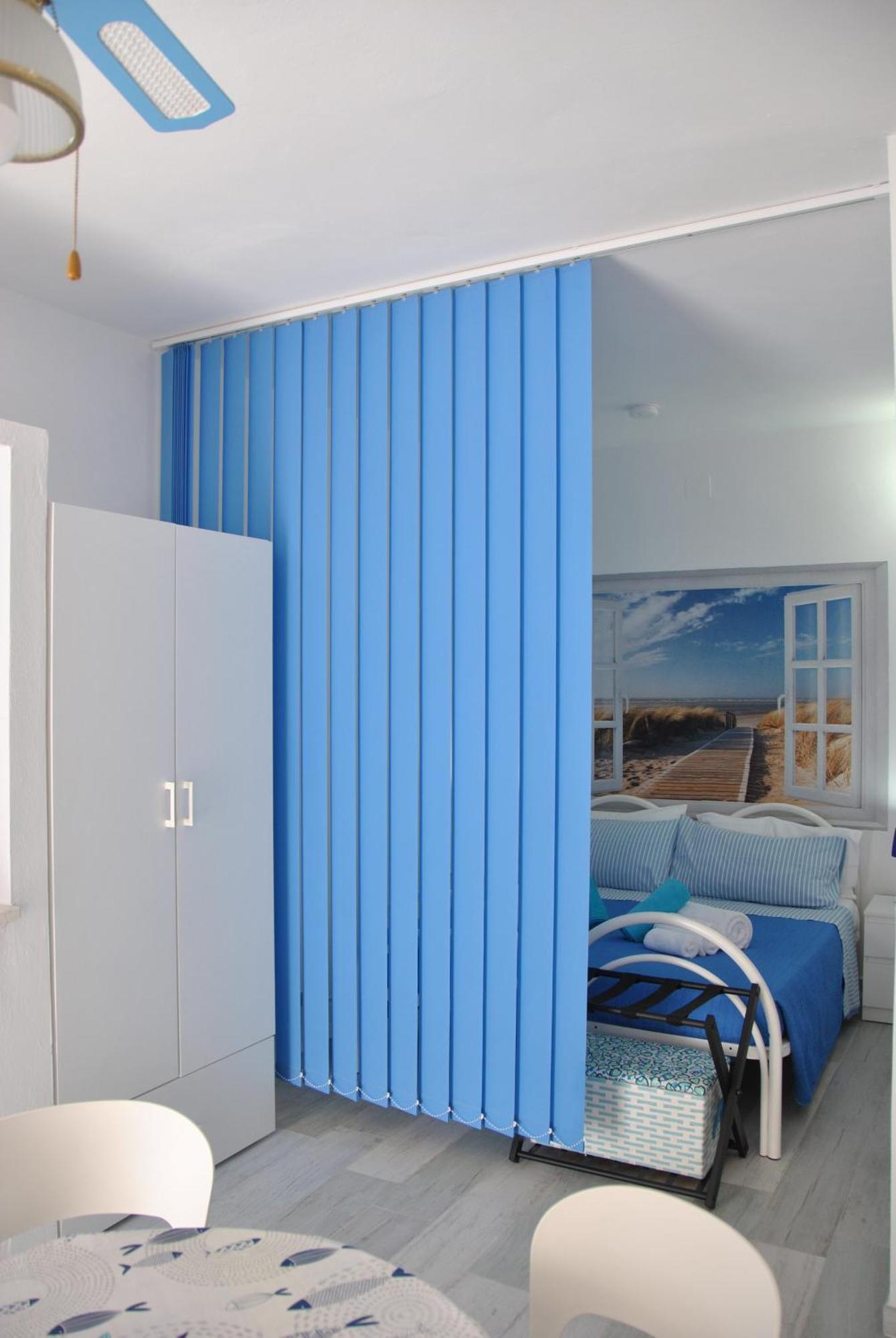 Casa Vacanze Casti - 41 Calasetta Eksteriør bilde